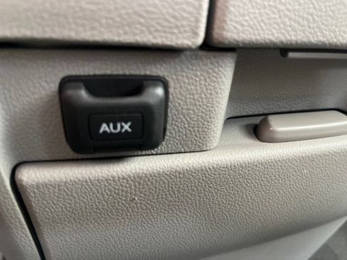 Used 2012 Honda Odyssey LX image 11