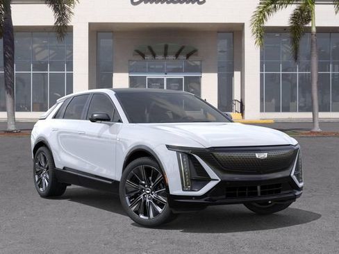 New 2026 Cadillac Lyriq Signature Sport w/ Nappa Leather Package RWD image 7