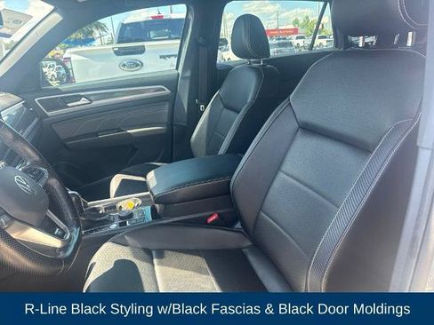 Used 2023 Volkswagen Atlas Cross Sport SEL R-Line AWD/4WD image 13