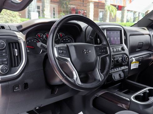 Used 2022 Chevrolet Silverado 1500 RST w/ Safety Package AWD/4WD image 19