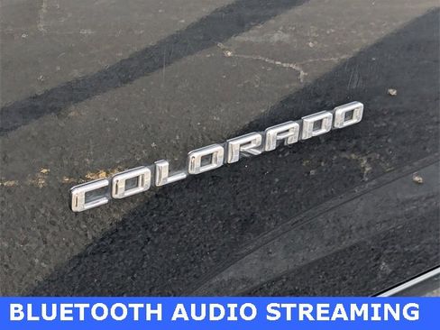 Used 2022 Chevrolet Colorado W/T w/ Custom Special Edition image 4