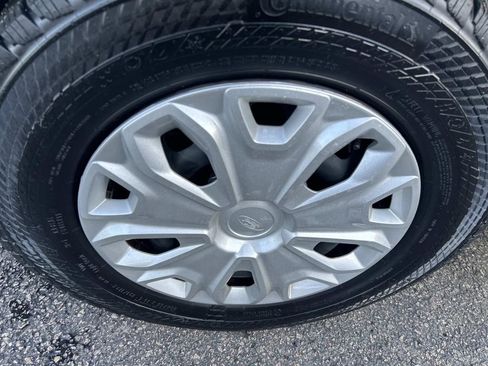 Used 2024 Ford Transit 250 Low Roof w/ Exterior Upgrade Package image 9