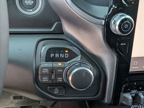 New 2026 RAM 1500 Big Horn AWD/4WD image 12