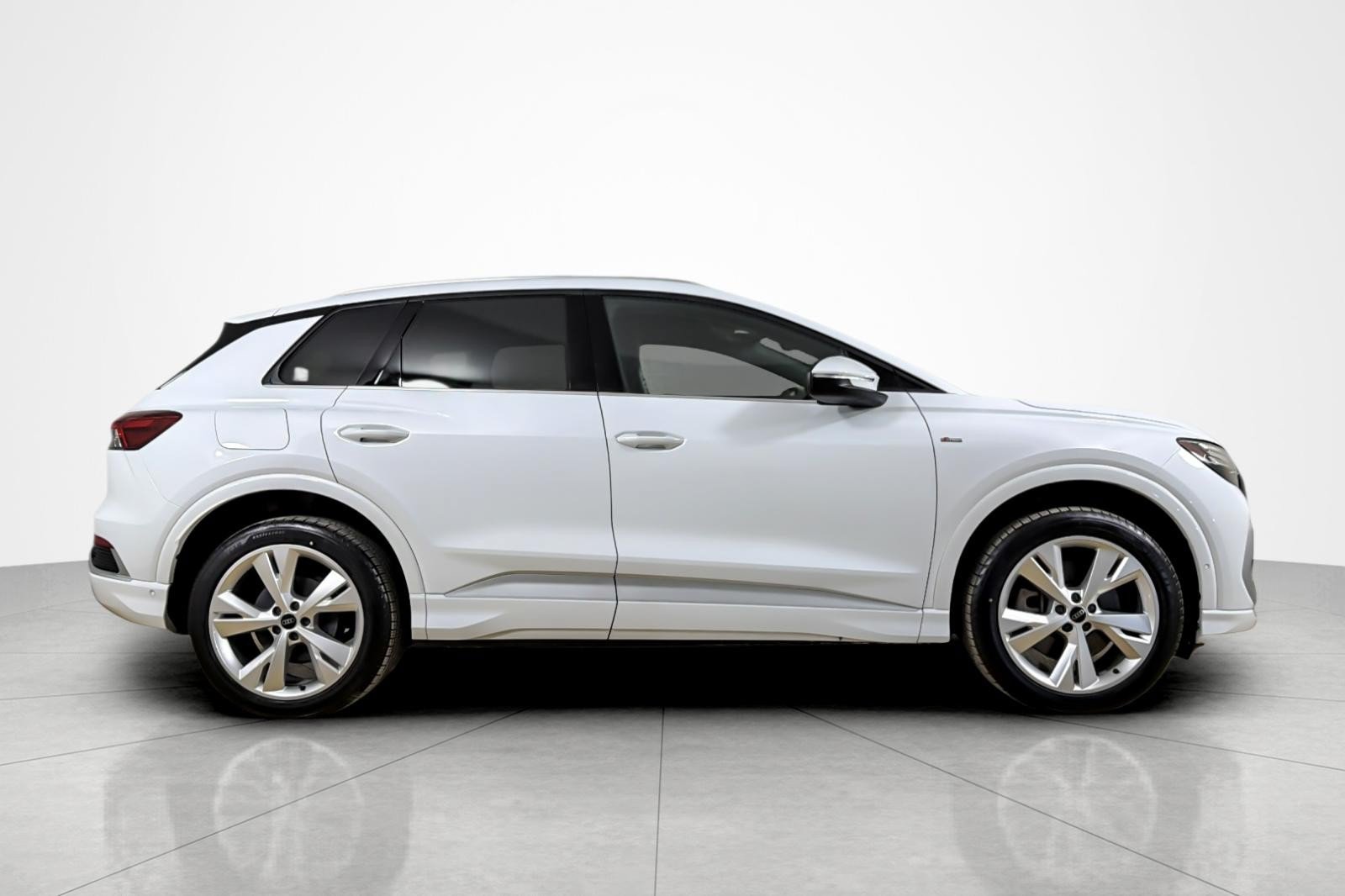 Certified 2023 Audi Q4 e-tron Prestige AWD/4WD image 6
