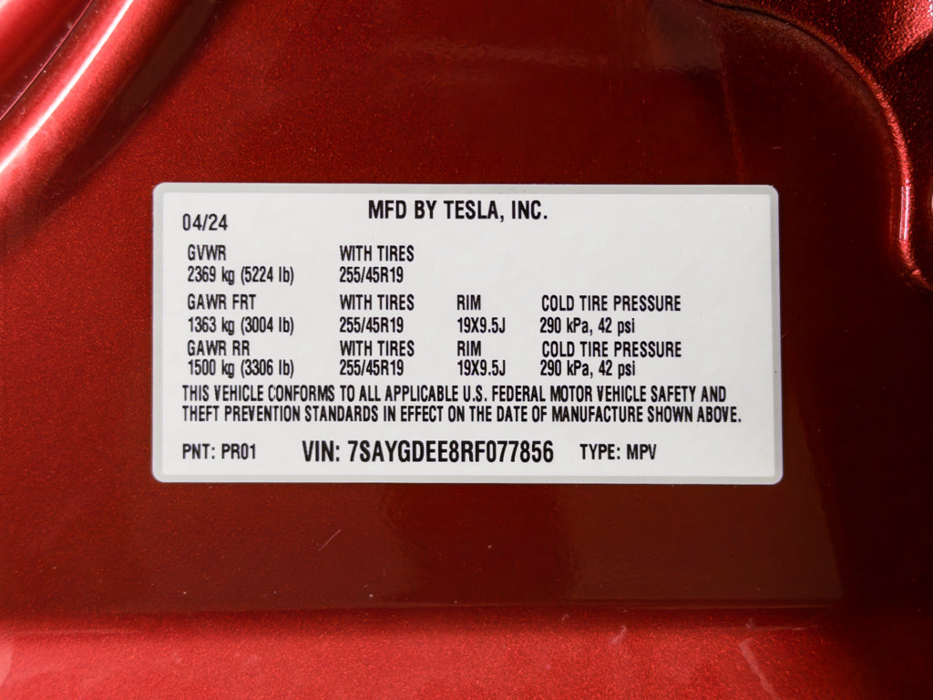 Used 2024 Tesla Model Y Long Range AWD/4WD image 27