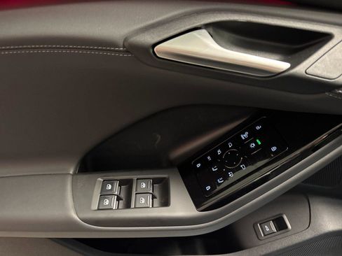 New 2027 Audi Q6 e-tron Premium Plus image 10