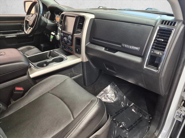 Used 2016 RAM 1500 Laramie RWD image 26