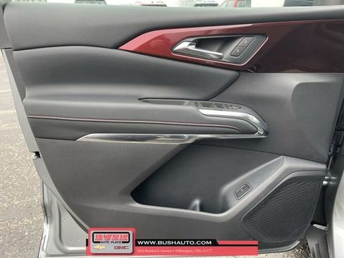 New 2026 Chevrolet Traverse Z71 w/ Driver Confidence Package image 23