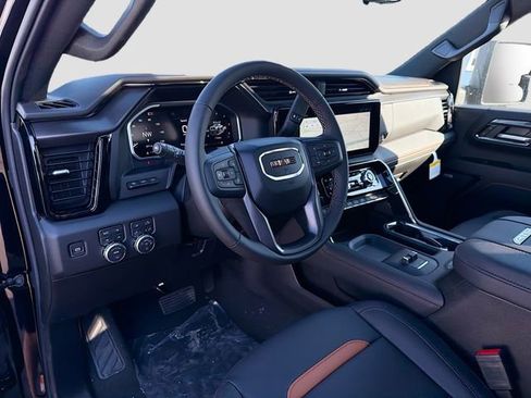 New 2026 GMC Sierra 2500 AT4 w/ AT4 Premium Plus Package AWD/4WD image 9