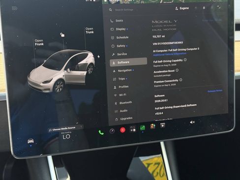 Used 2021 Tesla Model Y Long Range AWD/4WD image 19