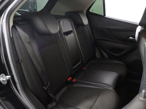 Used 2021 Buick Encore Preferred image 26