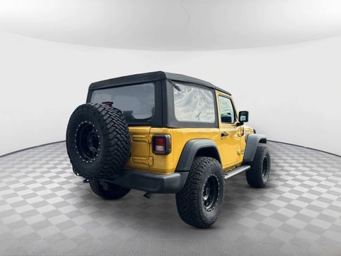 Used 2019 Jeep Wrangler Sport image 6