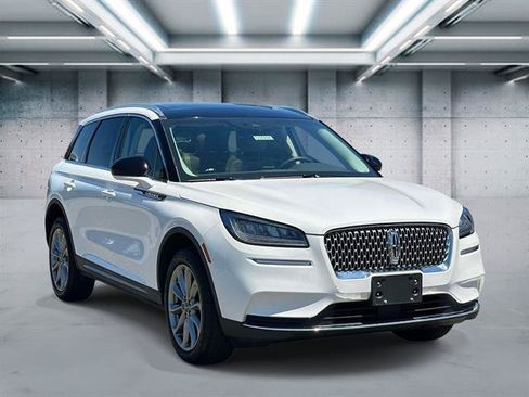 Certified 2022 Lincoln Corsair AWD w/ Premium Package image 23