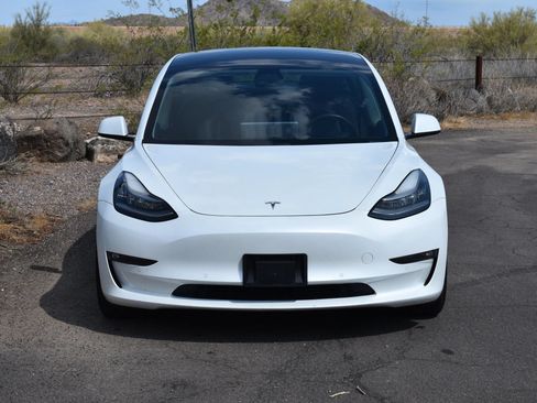 Used 2022 Tesla Model 3 Performance AWD/4WD image 2
