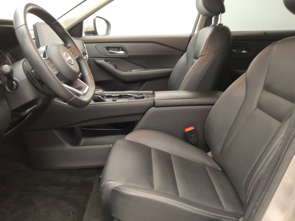 Used 2022 Nissan Rogue SL w/ SL Premium Package AWD/4WD image 17