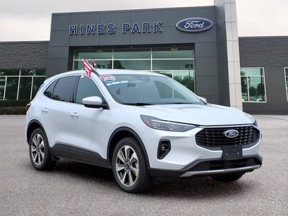Used 2025 Ford Escape Platinum
