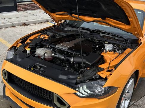 Used 2019 Ford Mustang GT Premium image 27