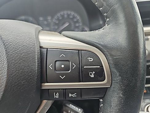 Used 2018 Lexus ES 350 w/ Luxury Package w/Wood Trim image 6