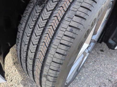 Certified 2023 BMW i4 eDrive35 image 12