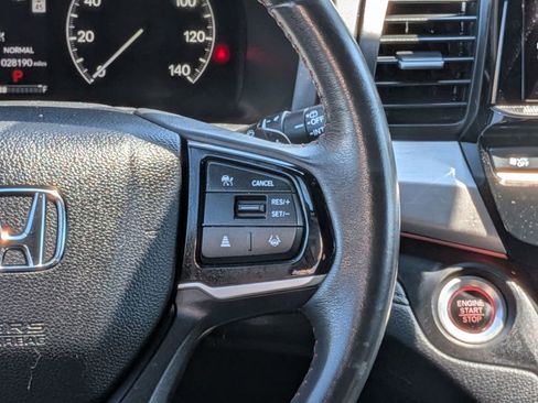 Used 2025 Honda Odyssey Sport-L image 26