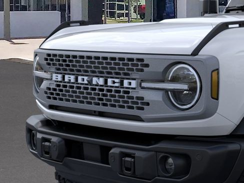 New 2026 Ford Bronco Badlands AWD/4WD image 19