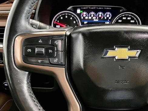 Used 2021 Chevrolet Suburban High Country RWD image 20