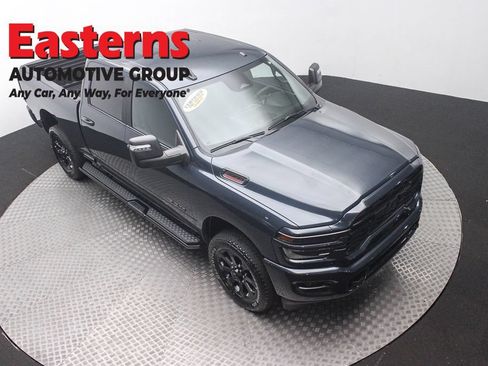 Used 2025 RAM 2500 Big Horn AWD/4WD image 3