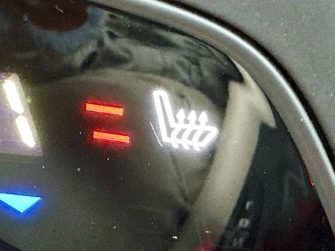 Used 2019 Buick Envision Premium image 25