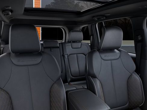 New 2026 Jeep Grand Cherokee Summit AWD/4WD image 26