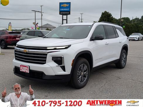 New 2026 Chevrolet Traverse LT w/ Driver Confidence Package image 5