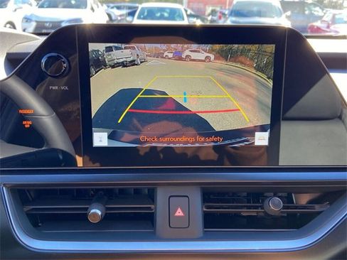 Used 2024 Lexus UX 250h AWD w/ Premium Package image 22