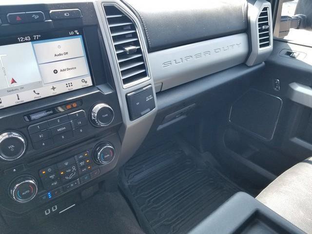 Used 2017 Ford F250 Lariat w/ Lariat Ultimate Package AWD/4WD image 18