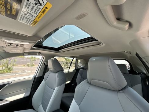 Used 2025 Toyota RAV4 XLE Premium w/ Weather Package FWD image 19
