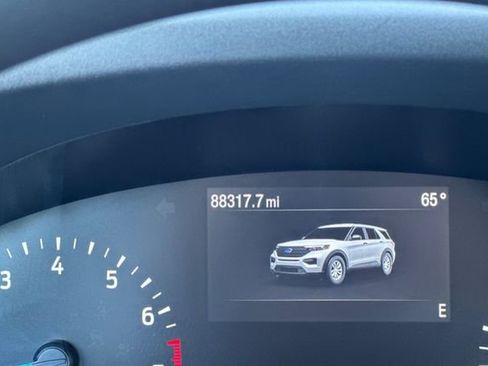Used 2022 Ford Explorer 2WD image 30