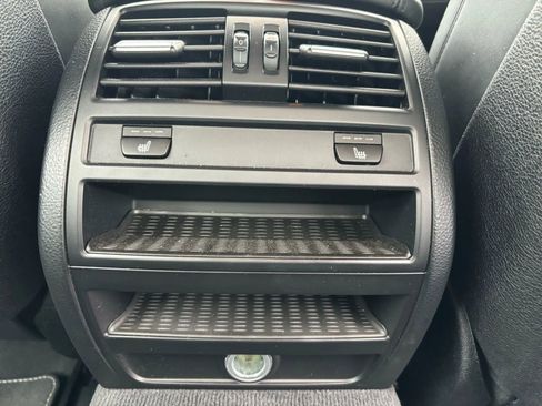 Used 2016 BMW 550i xDrive Sedan image 21