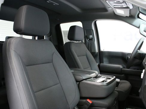 Used 2023 GMC Sierra 1500 Pro w/ Pro Value Package image 27