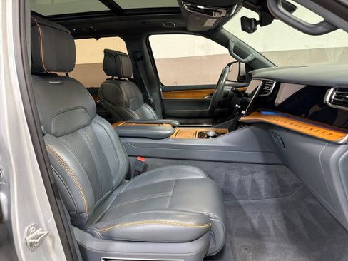 Used 2022 Jeep Grand Wagoneer Series II w/ Premium Group II image 67