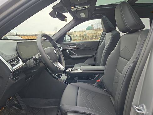 New 2026 BMW X1 xDrive28i w/ Convenience Package AWD/4WD image 6