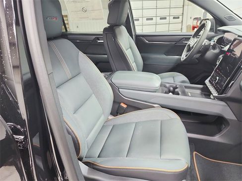 New 2026 GMC Acadia AT4 w/ Super Cruise Package image 39