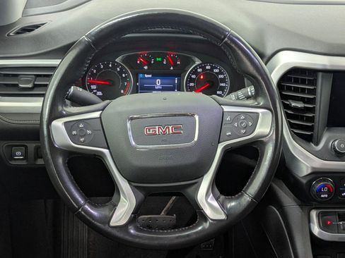 Used 2020 GMC Acadia SLE w/ Driver Convenience Package image 15