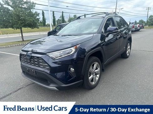 Used 2021 Toyota RAV4 Limited AWD/4WD image 20