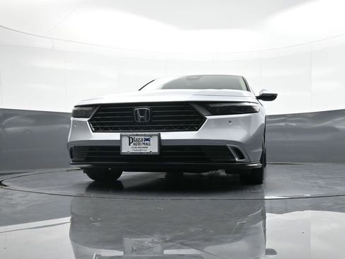 Used 2023 Honda Accord EX-L image 26