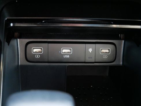 Used 2022 Kia Sorento SX image 32