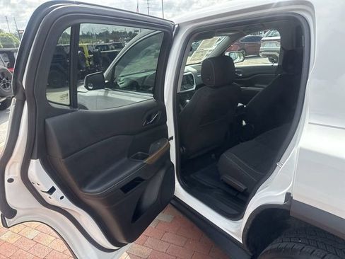 Used 2019 GMC Acadia SL FWD image 27