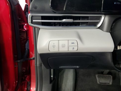 Used 2023 Hyundai Elantra Limited FWD image 27