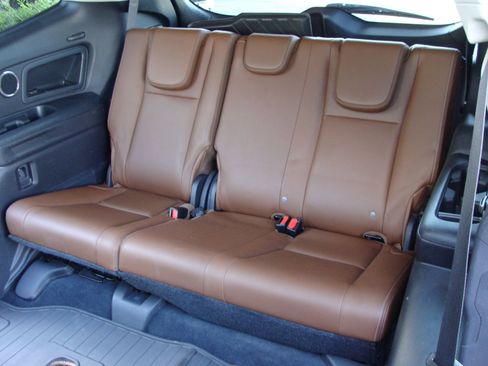 Used 2021 Subaru Ascent Touring image 9