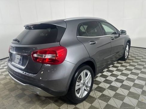 Used 2018 Mercedes-Benz GLA 250 4MATIC image 7