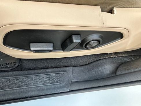 Used 2022 Jeep Grand Cherokee L Limited RWD image 16