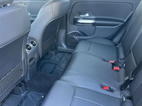 Certified 2024 Mercedes-Benz GLB 250 image 12