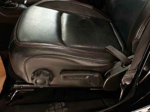 Used 2018 Jeep Wrangler Unlimited Rubicon w/ Dual Top Group image 19